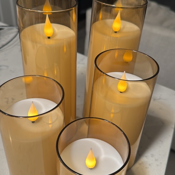 Set 5 Flickering Candles Amber LED Flameless Pillar Candles - Picture 7 of 7